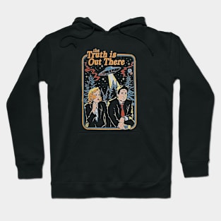 The truth is out there // X Files funny // The truth is out there // X Files is hilarious Hoodie